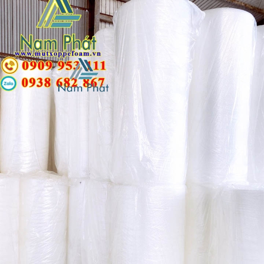 Cuộn Xốp hơi 1m4 x 100m