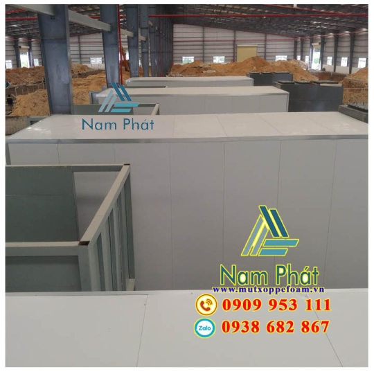 Vách Ngăn Panel Cách Nhiệt