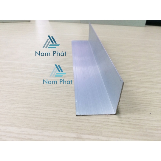 THANH V NHÔM 38X38